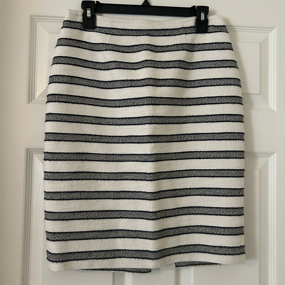 Calvin Klein Blue and White Pencil Skirt Knee-Length Work